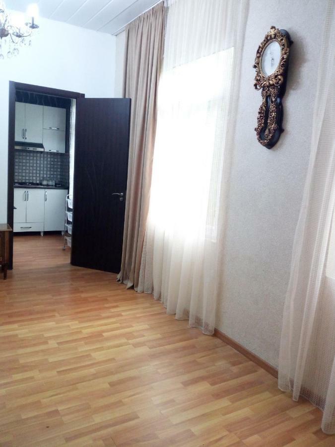 Small Guest House Kvariati Exterior photo